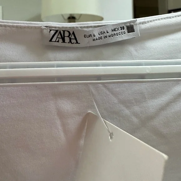 Zara Tank Top - Picture 2 of 3